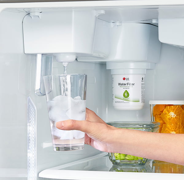 geladeira com filtro de água